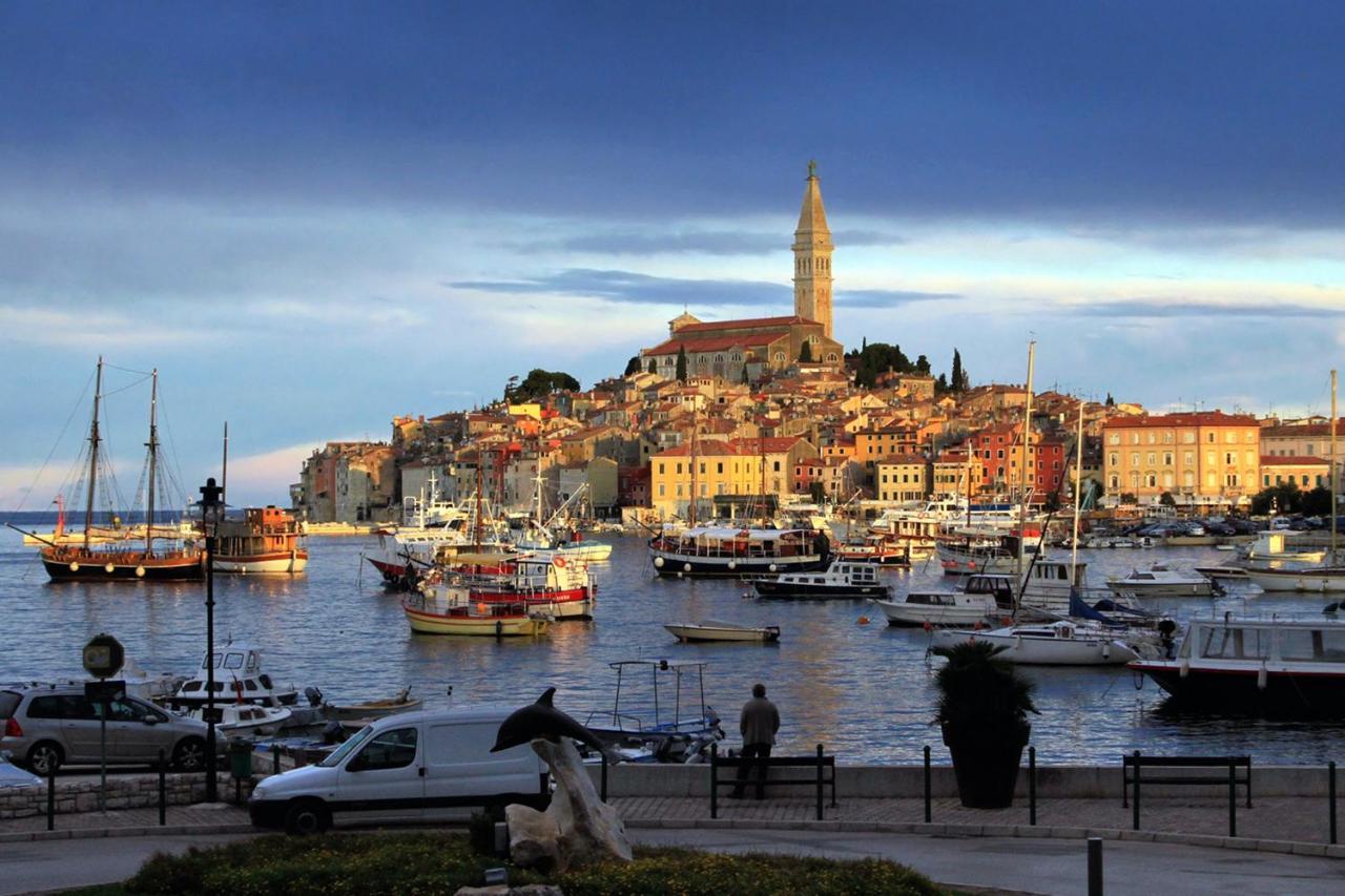Apartments And Rooms By The Sea Rovinj - 19183 Esterno foto
